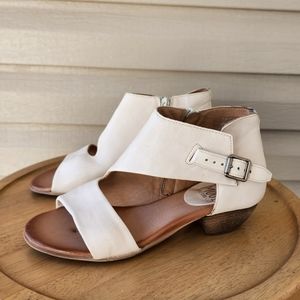 Miz Mooz White Leather Open-Toe Buckle Sandals